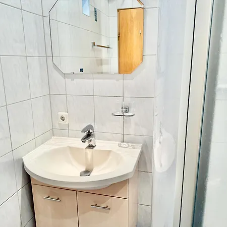 Premium Karawankenblick Lakeview - Free Parking Apartament Pörtschach am Wörthersee
